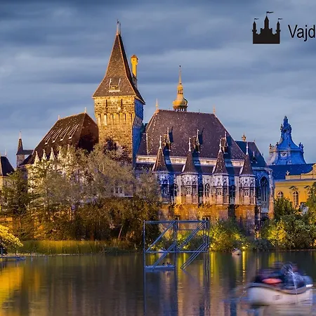 Apartament Modern - Close To Park & Heroes' Square *